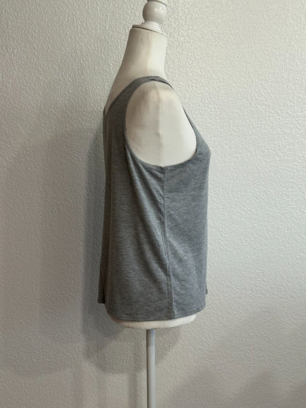 Fifth Sun American Flag Tank Top Women’s Large Gray Patriotic Graphic Sleeveless - Picture 4 of 6